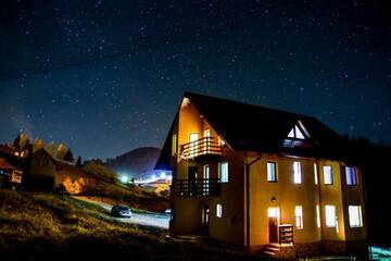 Фото номера Вилла Виллы Casa Sisif г. Фундата 37