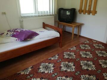 Фото номера Коттедж с 6 спальнями Дома для отпуска Casa Alba г. Фундата 15