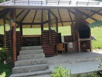 Фото номера Коттедж с 6 спальнями Дома для отпуска Casa Alba г. Фундата 64